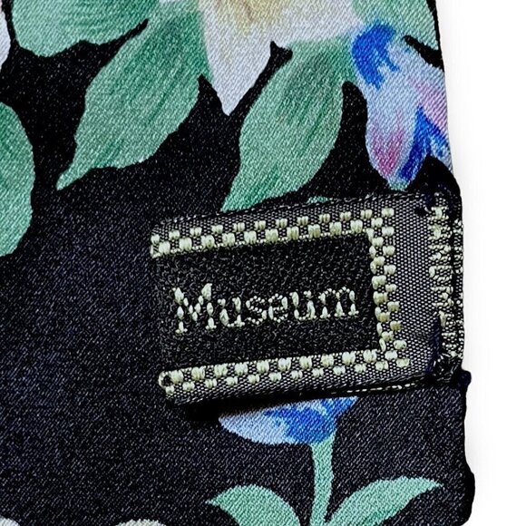 Shanghai Museum Womens Silk Scarf Black Floral Rectangular Tassed Fringe Trim - Picture 8 of 11